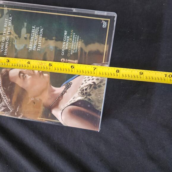 The Crown DVD TV Series Seasons 1-3 - Picture 11 of 12